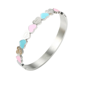 Bracciale in argento con triplo cuore